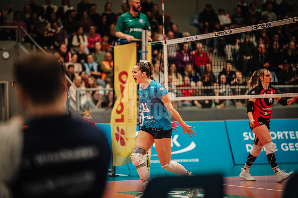 Volleyball | Frauen | Saison 2025/2026 | Volleyball Bundesliga | ETV Hamburger Volksbank Volleys vs. VC Wiesbaden | 14.03.2026 | Sanne Konijnenberg (#11, VC Wiesbaden) jubelt