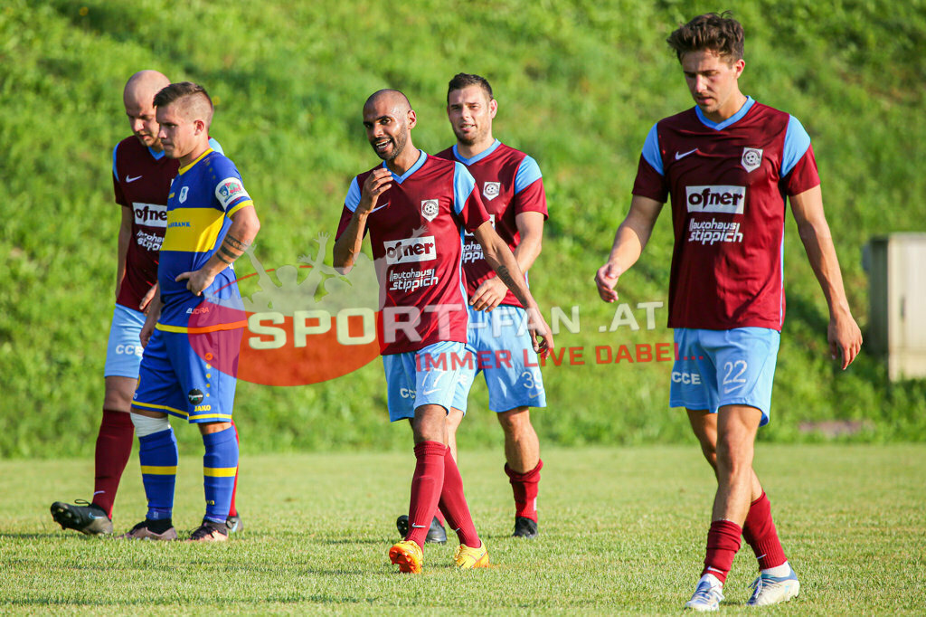 SK Maria Saal - DSG Ferlach 2-3, Unterliga Ost | Nenad Popovic (SK Maria Saal #8) Tyrone Mc Cargo (SK Maria Saal #8) Günther Zussner (SK Maria Saal #39) Jakov Mrsic (SK Maria Saal #22) SK Maria Saal - DSG Ferlach 2-3 am 22.08.2023 in Maria Saal
(Sportplatz), Austria, (Photo by Ernst Krawagner sport-fan.at) - Realisiert mit Pictrs.com