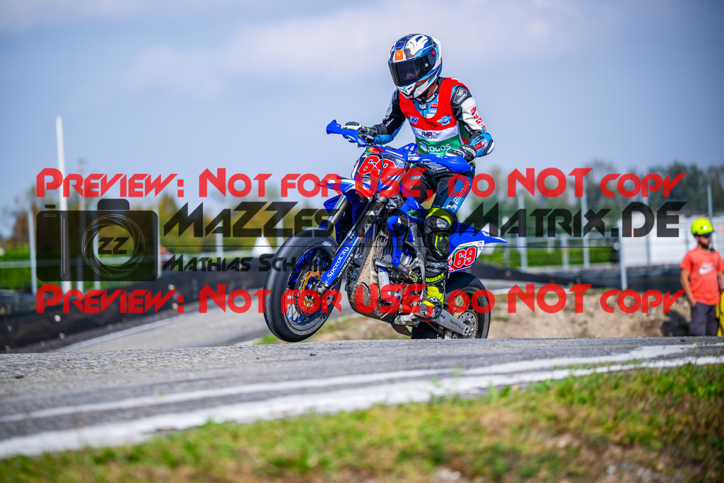 MaZZes_FotoMatrix_231014_2041 | S2