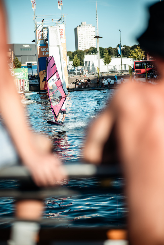 Kieler WOCHE Tow In Windsurf - @danielpankoke dpmedia (78 von 158) | dp-photography - Realisiert mit Pictrs.com