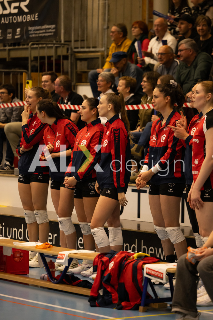 Volleyball I Frauen I Saison 2025-2026 I CEV Volleyball Challenge Cup 2026 | Women I 16th Finals I VC Kanti Schaffhausen - TJ Ostrava I 03.12.2025 | Hochwertige Sportfotos kaufen & lizenzieren für Medien, Vereine, Agenturen & Sportler:innen. Entdecke professionelle Sportfotografie im Bildshop von Alexander Franzen. - Realisiert mit Pictrs.com