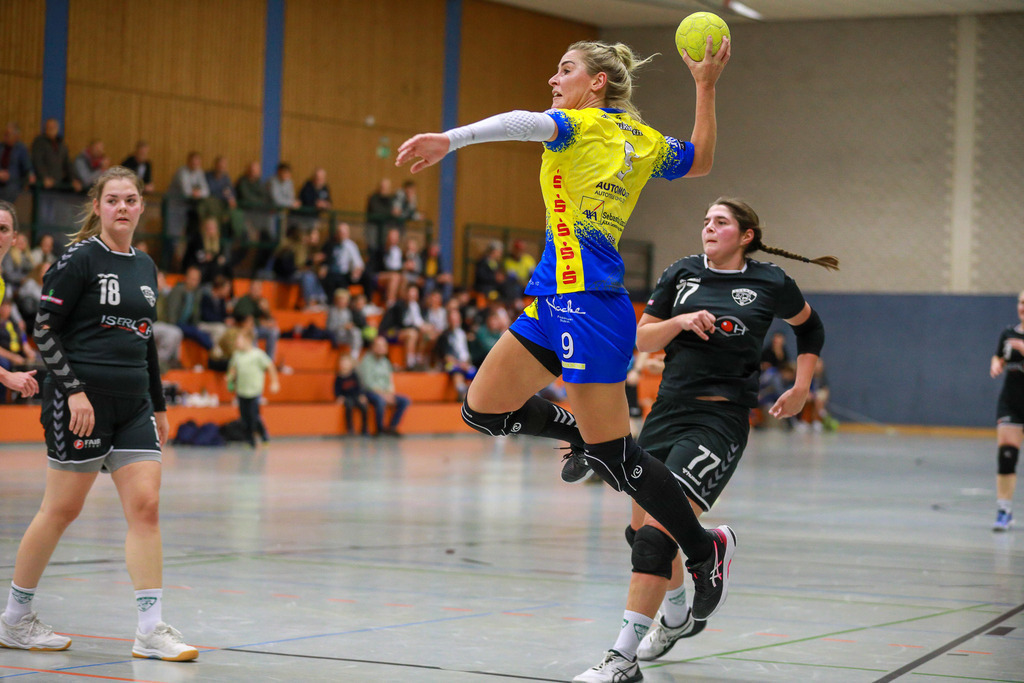 SVN_TvVoerde_021124_038 | Bildergalerie von Sport-Ereignissen aber auch von weiteren spannenden Dingen - nicht nur vom Niederrhein. In Anlehnung an den bekannten Spruch von Hanns Dieter Hüsch heißt das Motto: "Niederrhein ist überall".  - Realisiert mit Pictrs.com