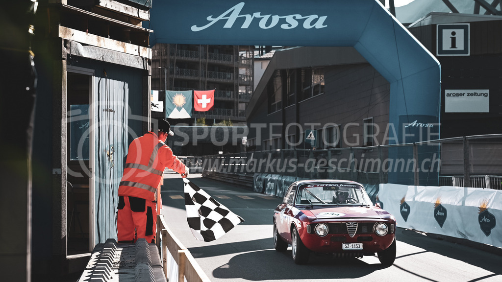 19. Arosa ClassicCar 2023 - 2. September 2023 | 19. Arosa ClassicCar 2023
Arosa, Schweiz
Knüsel Raphael aus Küssnacht mit der Startnummer 234 in einem Alfa Romeo GTA 1300 junior, Jahrgang 1971, in der Klasse Classic Trophy.
@arosaclassiccar, @arosa.official, #arosaclassiccar, #arosa, #76curves, #classiccar
Bild: Sportfotografie Markus Aeschimann | www.markus-aeschimann.ch - Realisiert mit Pictrs.com