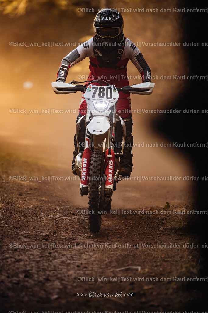 E68A8104 | blick_win_kel