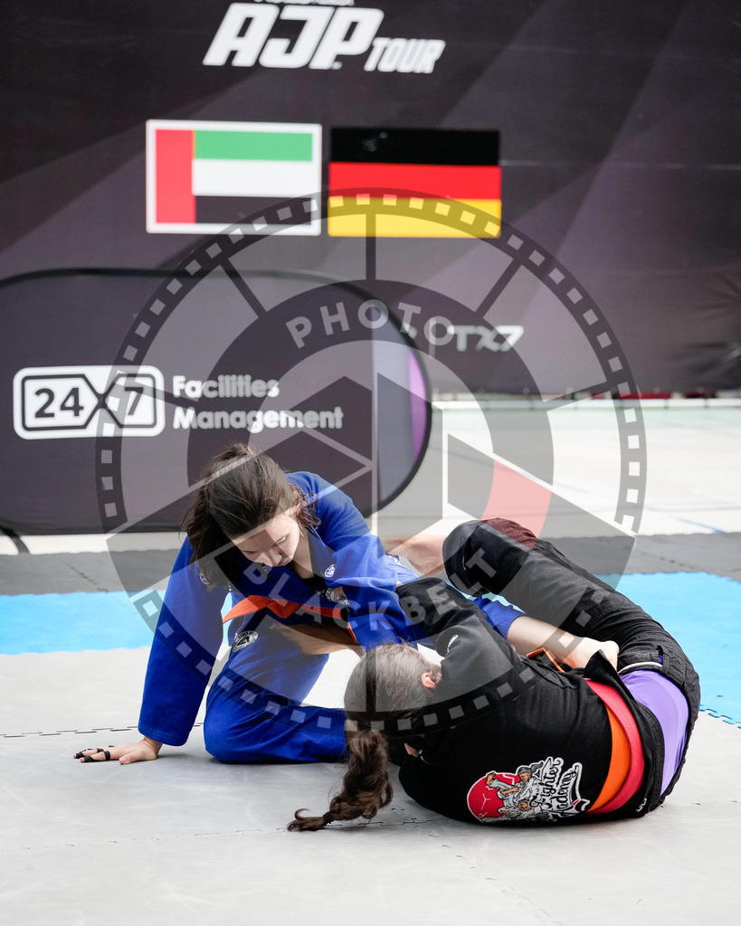 20250920PBB0549 | Athletes compete during the AJP Tour Hamburg International Jiu-Jitsu Championship, on September 20, 2025 in Hamburg, Germany. © Chiara Dazi / photoblackbelt