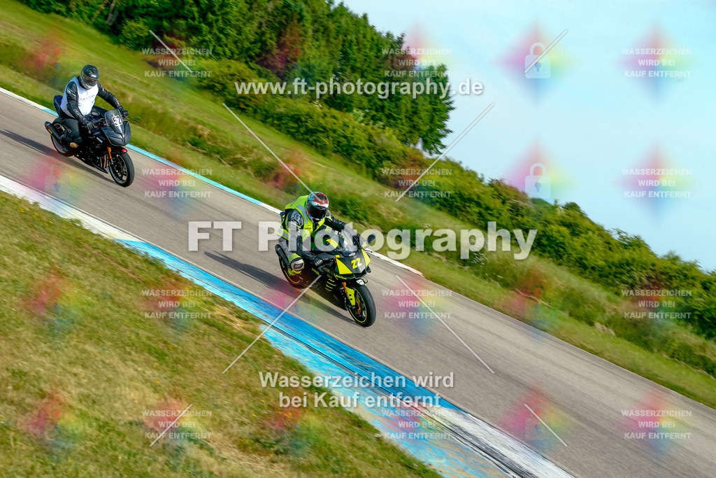 _MOT1222 | Hier findet Ihr Bilder von Touristenfahrten auf der Nürburgring Nordschleife oder von anderen Veranstaltungen die ich besucht habe. Viel Spass beim Durch Schauen 