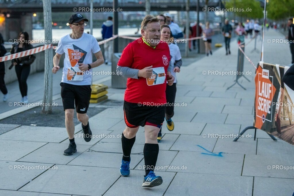16. OBI Nachtlauf des ASV Koeln; Koeln, 17.05.23 | Impressionen vom 16. OBI Nachtlauf des ASV Koeln am 17.05.23 an Rheinpromenade und Tanzbrunnen in Koeln (Deutschland). Foto: BEAUTIFUL SPORTS/Ulrich Fassbender