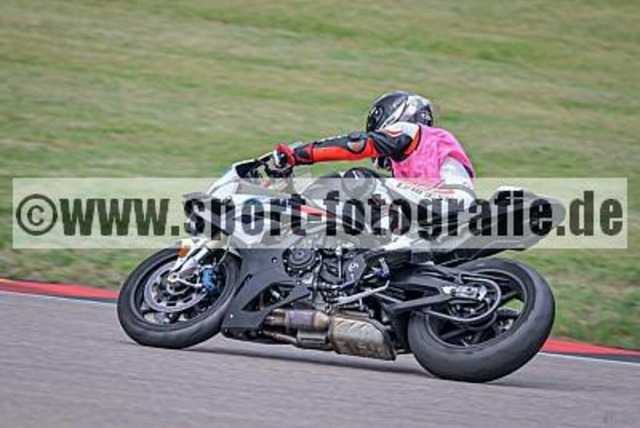 spof3667 | Professionelle Fotos von Sportveranstaltungen, aber auch Hochzeiten und anderen Events. - Realisiert mit Pictrs.com