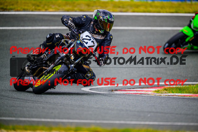 MaZZes_FotoMatrix_240728_6007705_3754 | TWIN