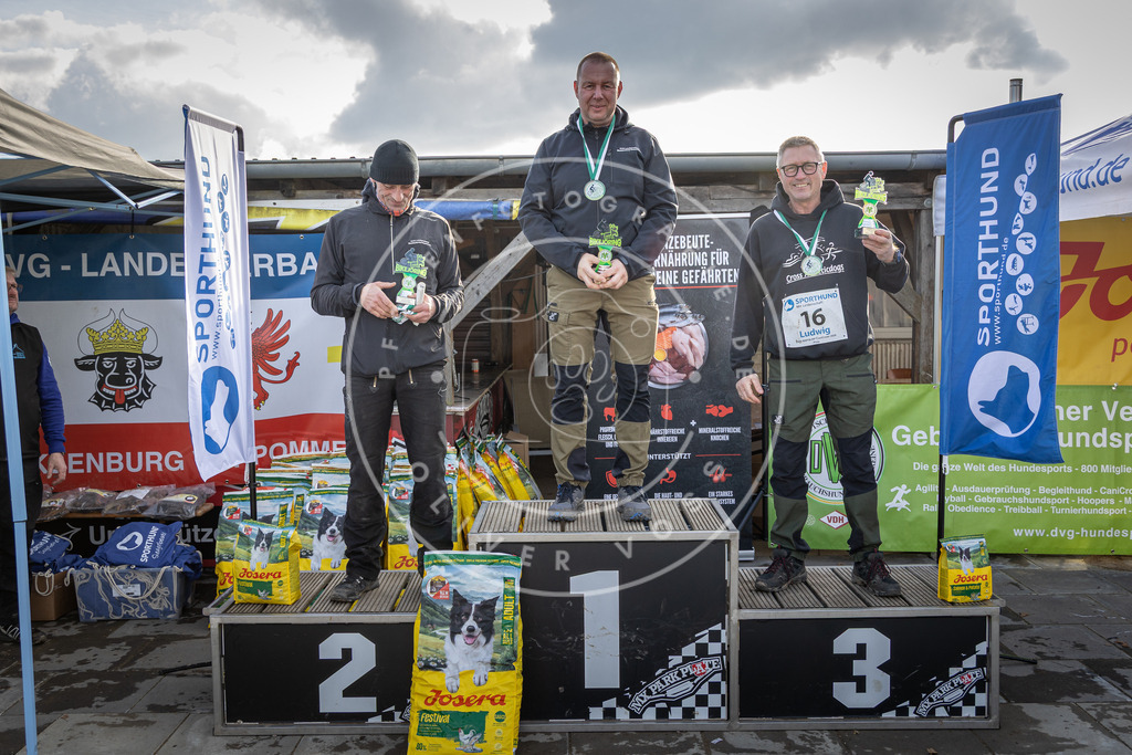 0L8A9130 | Hundefotografie, Tierfotograf, Pfotenfotografie, Fotoshooting Hund, Hunde Portrait, Hundesport, Hundeportraits, Heideshooting, Hunde, Sportfotograf, Hundefotograf, Turnierhundsport, THS,  - Realisiert mit Pictrs.com