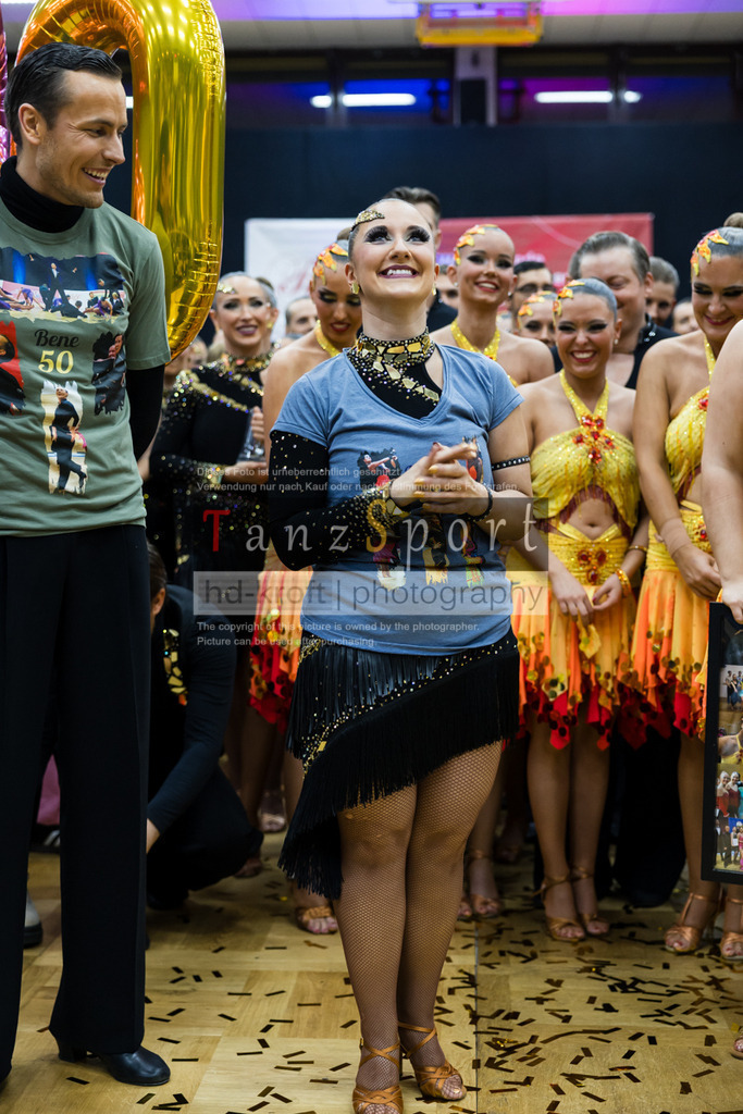 202603145_RL_Lat-Formationen_Nbg_6382 | Tanzsportbilder, Standardtanz, Lateintanz, WDSF, DTV, LTVB, dancecomp, goc, hessen tanzt, blaues band der spree, walzer, tango, wiener walzer, slowfox, quickstepp, samba, rumba, cha-cha-cha, paso doble. jive, hd-kroft photography, turniertanzsport