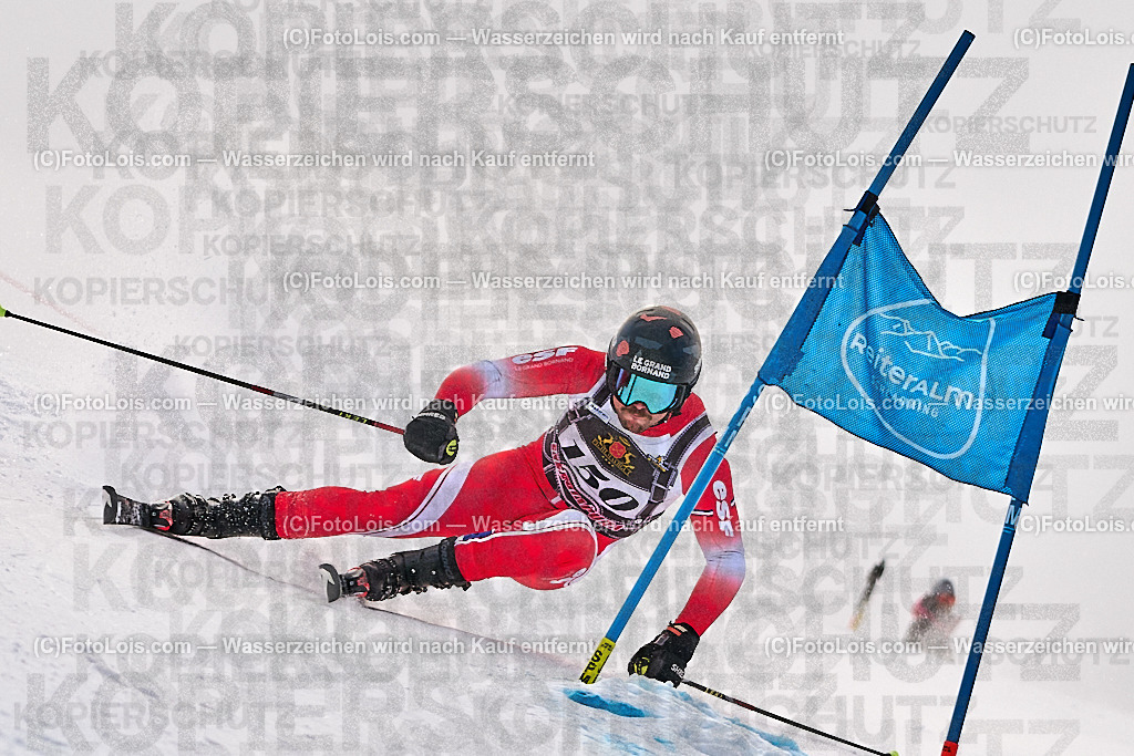 _ALP3070_MASTERS-WM_Reiteralm_A-GS_Brie Lucas | FISWORLD CHAMPIONSHIPSMASTERS ALPINE SKIING, 23. – 28. MÄRZ 2026 - REITERALM | STMK | AUT.   Veranstaltet vom Masters-Referat des Deutschen Skiverbandes (DSV). Durchführende Organisation: WSV Pichl-Reiteralm, unterstütutzt von den Bergbahnen REITERALM bei Schladming und SKI AUSTRIA.                            Disziplinen:  Super-G, GiantSlalom, Slalom.                                                 Kategorien:  A (Herrn 30-59 Jahre), B (Herrn ab 60 Jahre), C (Damen 30-59 Jahre), D (Damen ab 60 Jahre).                Rennstrecken:   Gasselhöhe und Muldenliftpiste auf der Reiteralm.