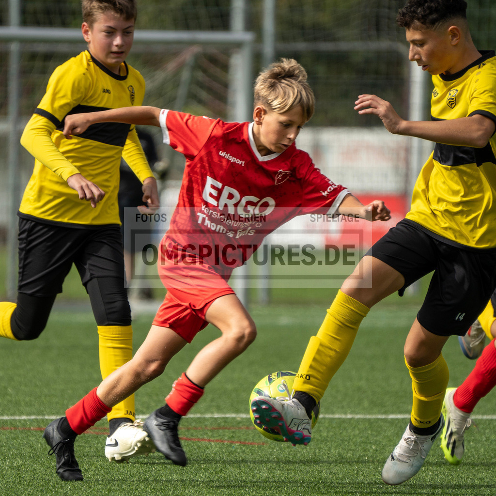 _DSC2068 | www.omgpictures.de, Sportfotograf, Verein, Fotograf, Baden Württemberg, Stuttgart, Heilbronn, omgpictures, Spieltag,  - Realisiert mit Pictrs.com