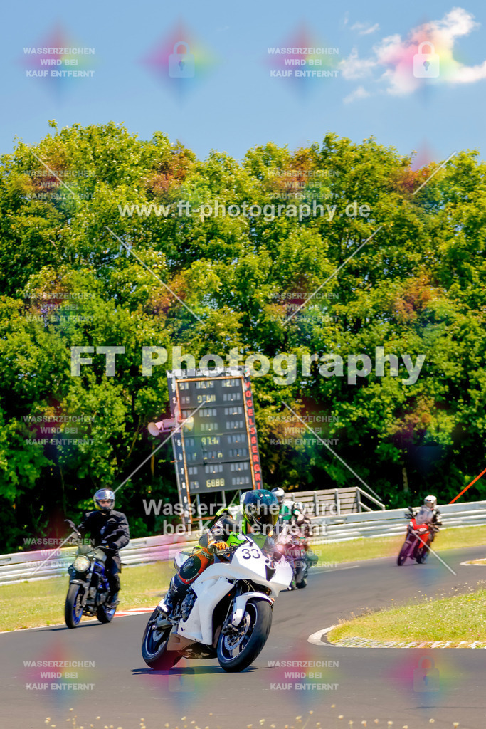 _MOT9425 | Hier findet Ihr Bilder von Touristenfahrten auf der Nürburgring Nordschleife oder von anderen Veranstaltungen die ich besucht habe. Viel Spass beim Durch Schauen 