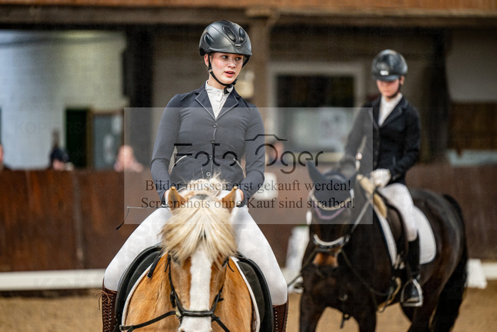 20240310-DOS_1134 | Entdecke hochwertige Reitturnierfotos von Foto Oger. Professionell, emotional und authentisch – jetzt Lieblingsmomente im Shop bestellen.Deutschlandweite Turnierfotografie. - Realisiert mit Pictrs.com