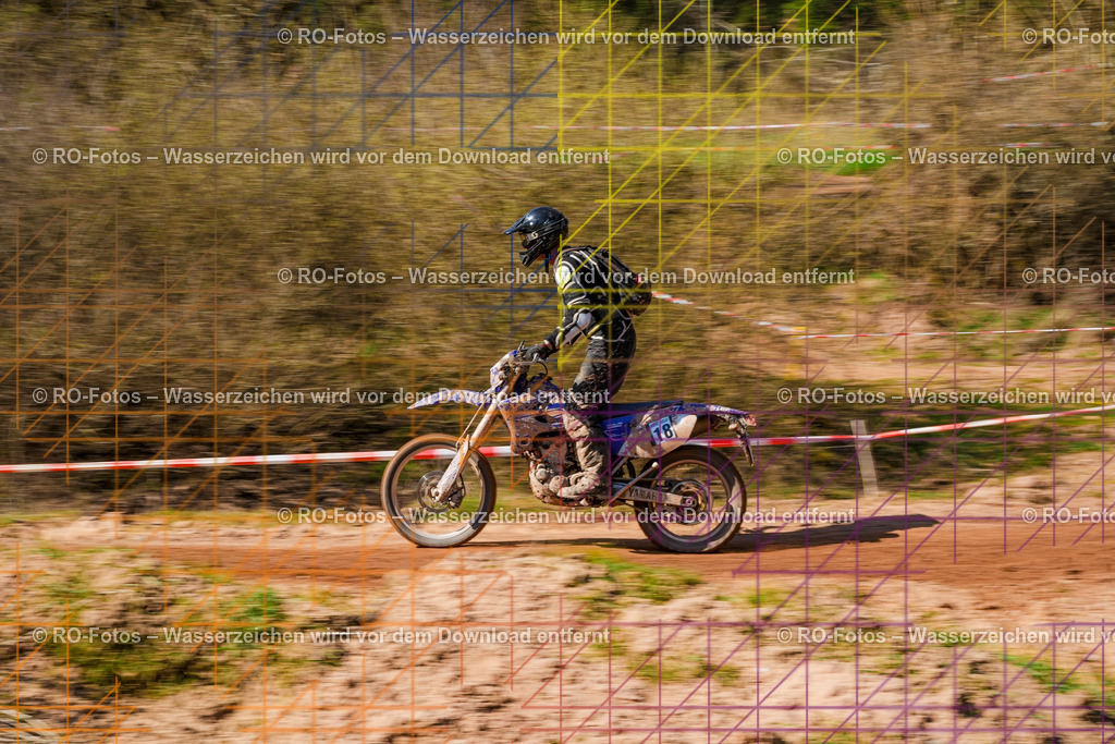 3 Lauf Mernes-312 | Sportfotografie von RO-Fotos: Motorsport, Motocross, Enduro, Laufveranstaltungen und Triathlon. Professionelle Fotos von Sportlern und Events. - Realisiert mit Pictrs.com
