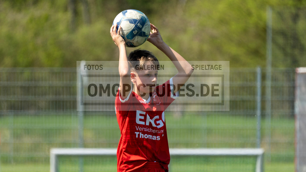_OMG2722 | www.omgpictures.de, Sportfotograf, Verein, Fotograf, Baden Württemberg, Stuttgart, Heilbronn, omgpictures, Spieltag,  - Realisiert mit Pictrs.com