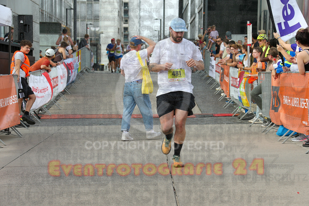 250920_1531_EX1_9757 | Sportfotografie im Rhein-Sieg Kreis, Köln, Bonn, NRW, Rheinland Pfalz, Hessen, etc. Unser Tätigkeitsfeld umfasst den Laufsport vom Volkslauf über den Marathon, Duathlon, Triathon bis zum Ultralauf wie Kölnpfad Ultra oder Schindertrail.