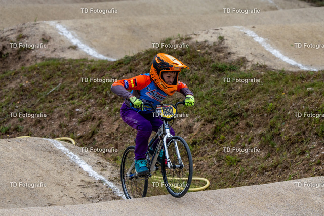 BayBMX2026-05736 | Fotogalerie von Thomas Dettweiler mit Eventbildern und lizenzfreien Fotos. Perfekt als Wandbild, für Büro, Website oder private Nutzung. - Realisiert mit Pictrs.com