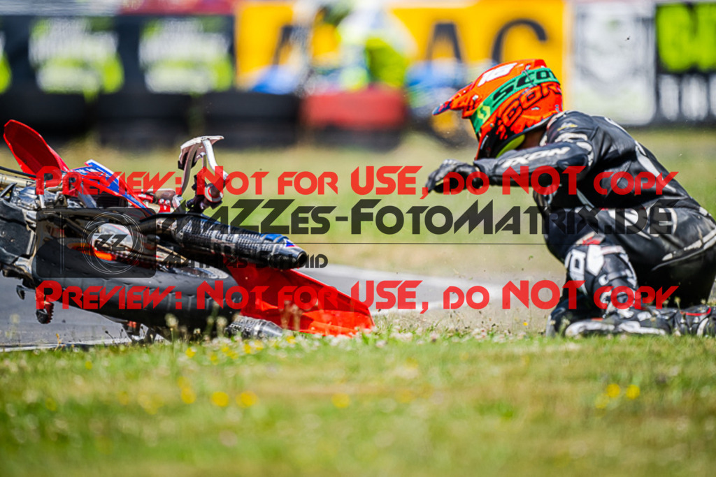 MaZZes_FotoMatrix_220703_1091 | S1