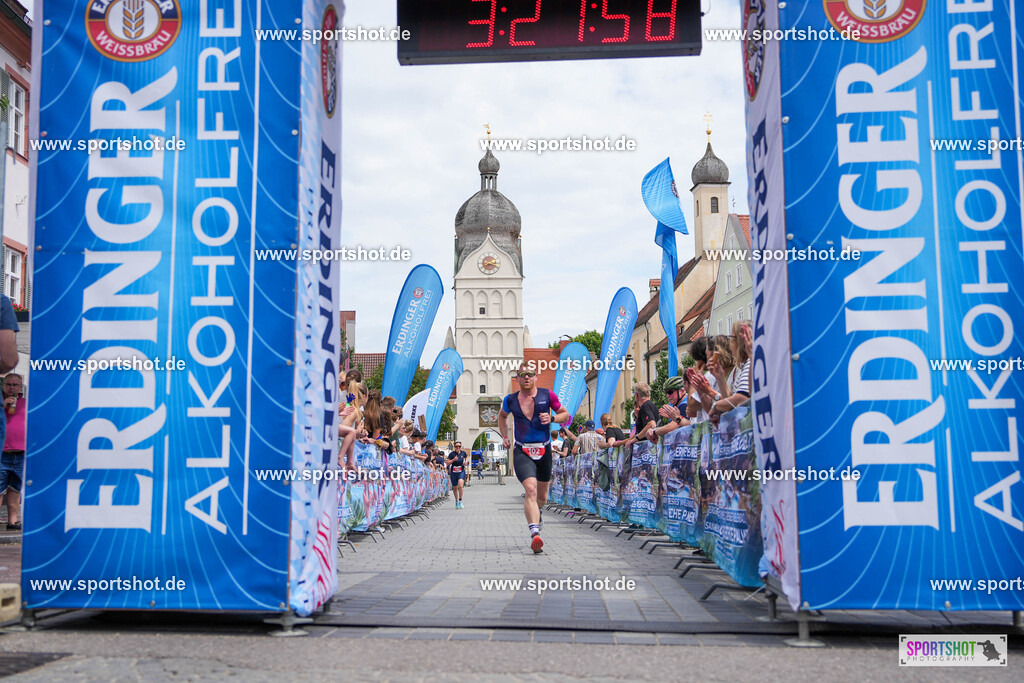 DSC04499 | Stadttriathlon Erding 2025. #yourpictrs #sportshot_your_pictrs @Sportshotphotography #stadttriathlonerding Copyright: www.sportshot.de