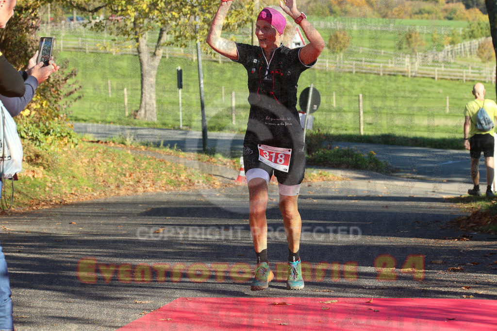 221113_1311_EX1_9531 | Sportfotografie im Rhein-Sieg Kreis, Köln, Bonn, NRW, Rheinland Pfalz, Hessen, etc. Unser Tätigkeitsfeld umfasst den Laufsport vom Volkslauf über den Marathon, Duathlon, Triathon bis zum Ultralauf wie Kölnpfad Ultra oder Schindertrail.