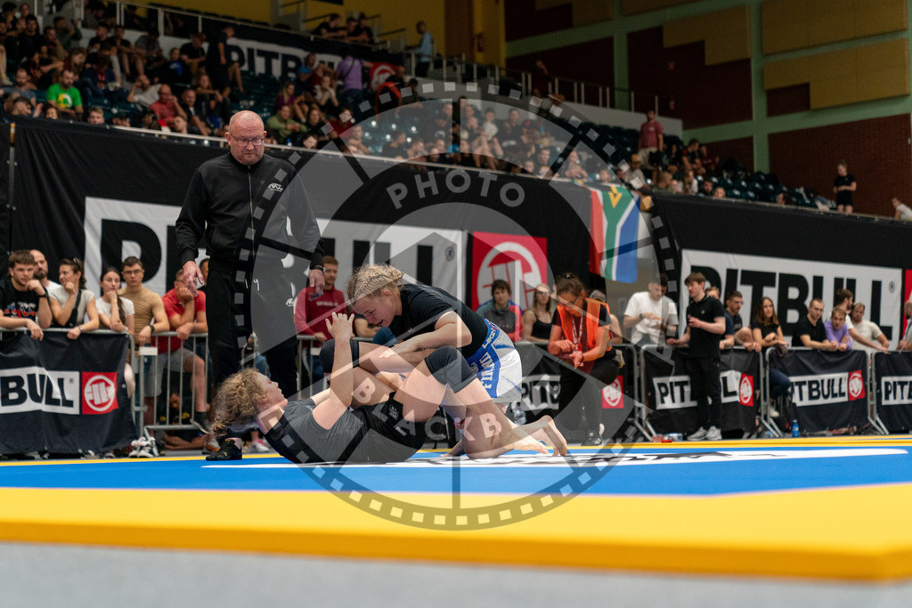 20230916PBB7557 | Fighters compete during the grappling tournement ADCC Trials (European, Middle East and African Championship) in Warsaw, Poland, on September 16, 2023.