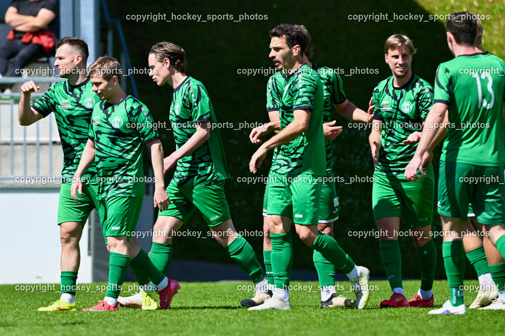 SC Landskron vs. SV Falle Maria Gail | Jubel SC Landskron, #13 Christopher Kotz SC Landskron, #2 David Gräfischer SC Landskron, #21 Fabio Gödel SC Landskron, #7 Markus Ulbing SC Landskron, #3 Lukas Aschaber SC Landskron, SC Landskron vs. SV Falle Maria Gail, SC Landskron vs. SV Falle Maria Gail am 17.05.2026 in Villach (Sportanlage Landskron), Austria, (Photo by Bernd Stefan)