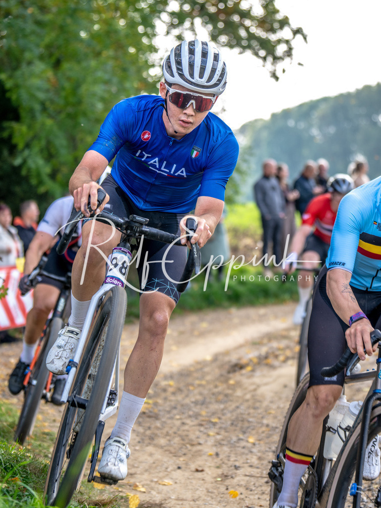 20251012_DSC02465 | Sportfotografie, Eventfotografie, Porträtfotografie, Radsport Fotograf, Triathlon Fotograf, Düsseldorf Fotograf, Köln Fotograf, Actionfotografie, Teamfotografie, Peoplefotografie, Business Portraits, Veranstaltungsfotografie, Reportagefotografie - Realisiert mit Pictrs.com