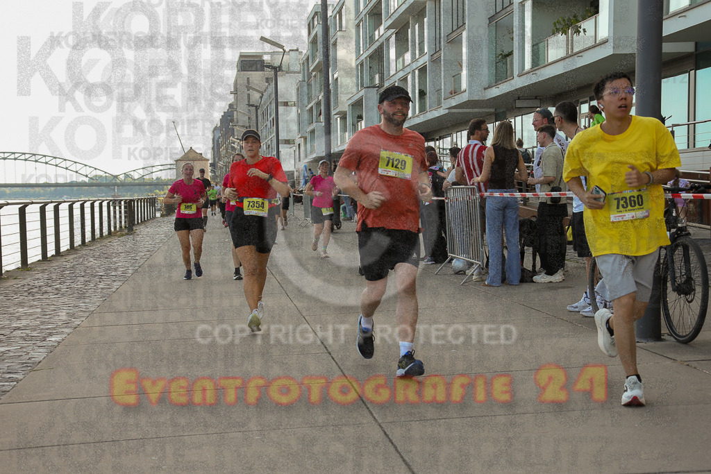 250920_1451_EX1_7863 | Sportfotografie im Rhein-Sieg Kreis, Köln, Bonn, NRW, Rheinland Pfalz, Hessen, etc. Unser Tätigkeitsfeld umfasst den Laufsport vom Volkslauf über den Marathon, Duathlon, Triathon bis zum Ultralauf wie Kölnpfad Ultra oder Schindertrail.