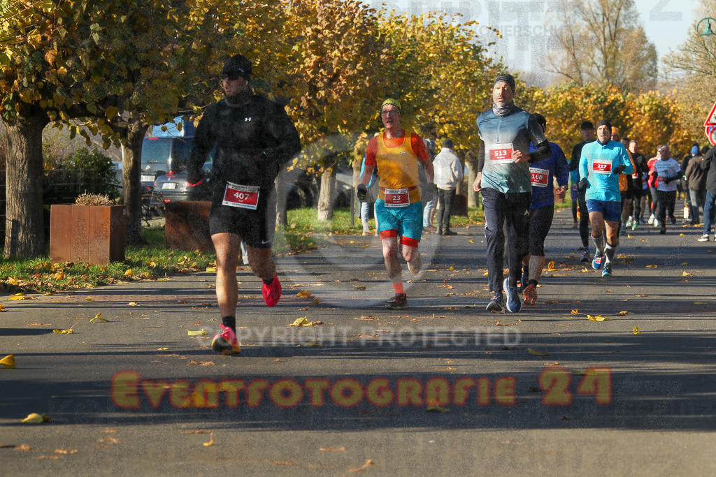 241201_1142_EV4_1477 | Sportfotografie im Rhein-Sieg Kreis, Köln, Bonn, NRW, Rheinland Pfalz, Hessen, etc. Unser Tätigkeitsfeld umfasst den Laufsport vom Volkslauf über den Marathon, Duathlon, Triathon bis zum Ultralauf wie Kölnpfad Ultra oder Schindertrail.