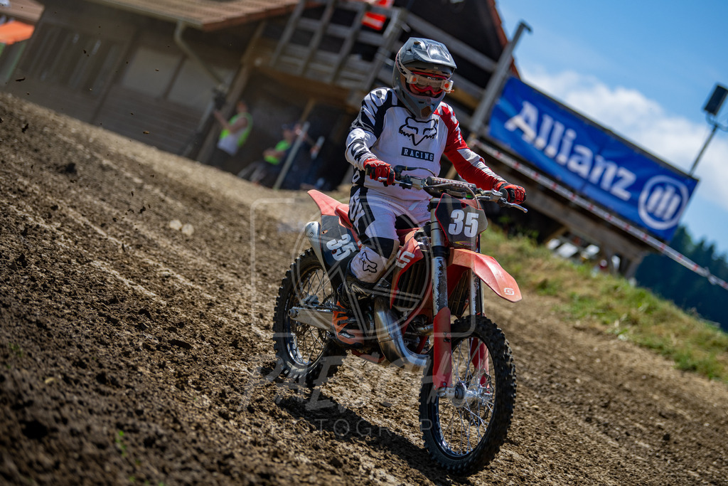 SE (211) | Paeschuphoto Shop - Wer nicht sucht der auch nicht findet.Ob Motocrossbilder oder von einem besuchtem Spiel, Hauptsache Action. - Realisiert mit Pictrs.com