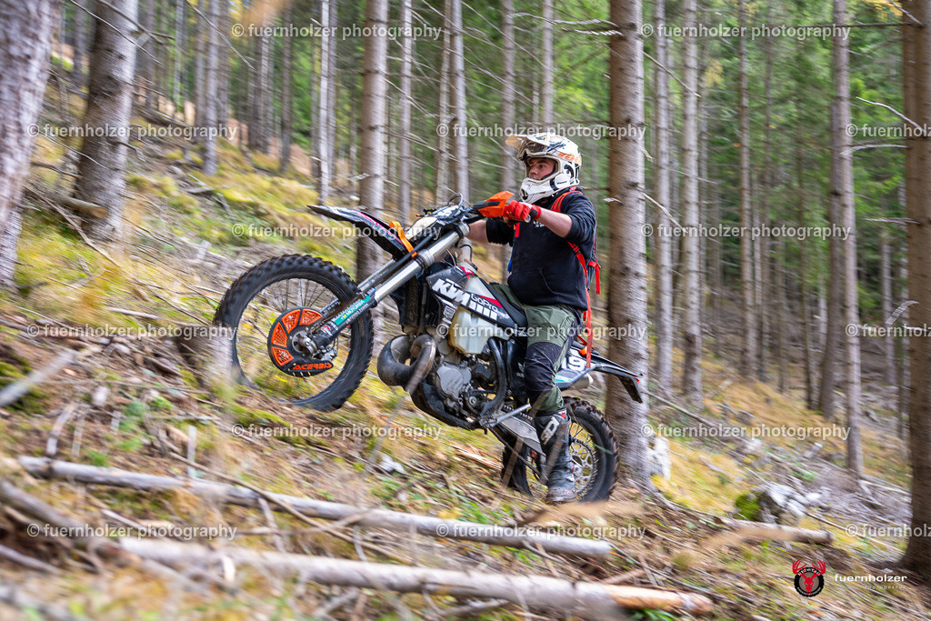 fuernholzer_251026-C1-408 | Fotografische Impressionen von der Red Stag Enduro Extreme by fuernholzer-photography.com. Endurosport in Österreich fotografisch festgehalten von fuernholzer. Auftragsfotografie für Private, Gewerbefotos und Industriefotografie. Eventfotografie, Sportfotografie und Motorsportfotografie. Anbieter von Fotoworkshops, Fototraining, fotografischen Vorträgen und Fotoseminaren.