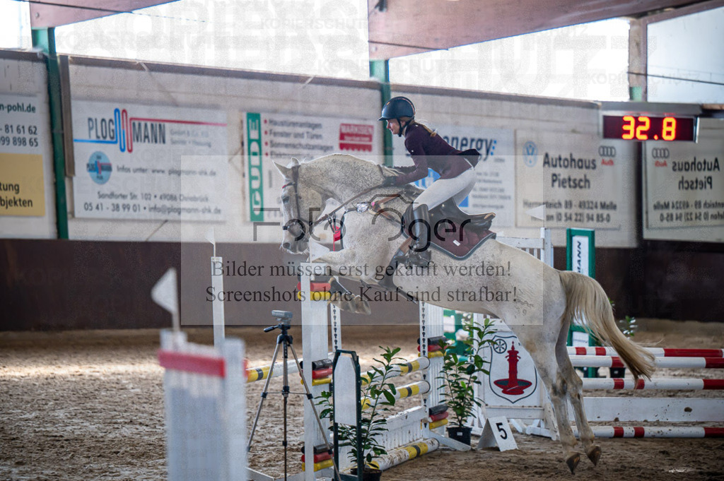 Hallenreittunier Voxtrup 2023 | Entdecke hochwertige Reitturnierfotos von Foto Oger. Professionell, emotional und authentisch – jetzt Lieblingsmomente im Shop bestellen.Deutschlandweite Turnierfotografie. - Realisiert mit Pictrs.com