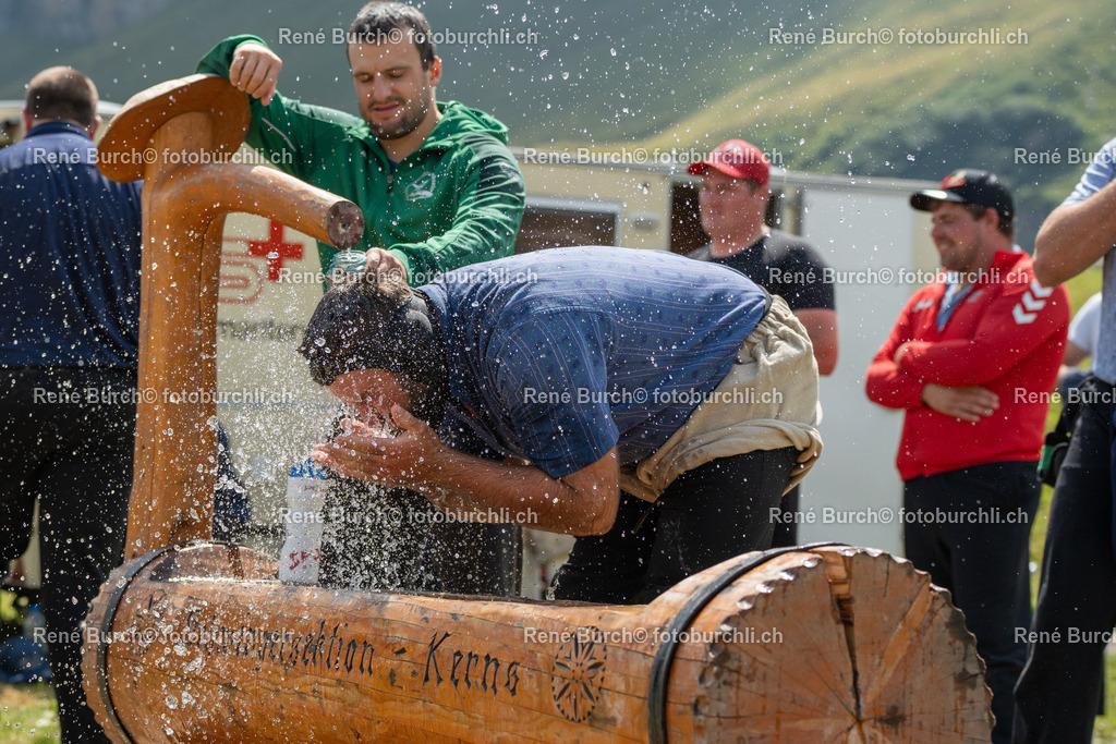 RB_04847 | René Burch leidenschaftlicher Fotograf aus Kerns in Obwalden.  Hier finden sie Sport, Landschaft und Natur Fotografie.
 - Realisiert mit Pictrs.com