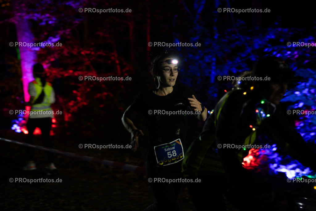 Halloween Run 2025 in Koeln, 31.10.2025 | Impressionen vom Halloween Run 2025 am 31.10.2025 in Koeln (Forstbotanischer Garten Rodenkirchen). Foto: Axel Kohring/Beautiful Sports