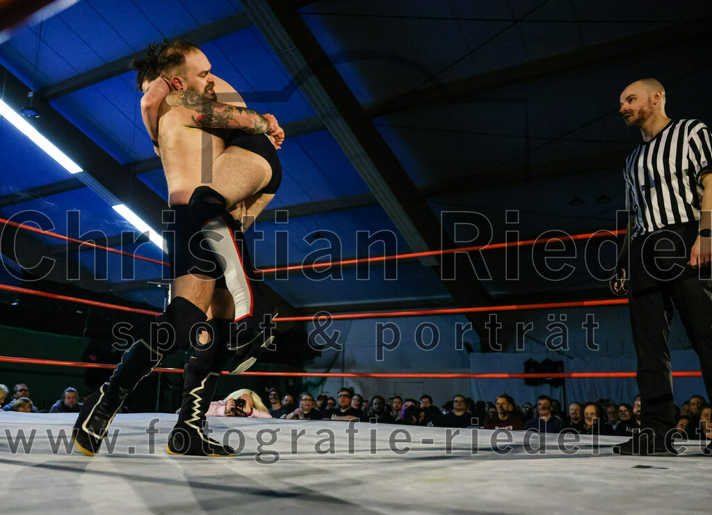 2023-03-11_172_EWS_Wrestling_ERDING | Erding, Deutschland, 11.03.2023:
Wrestling, Saison 2023, EWS Wrestling ERDING

Foto: Christian Riedel / fotografie-riedel.net