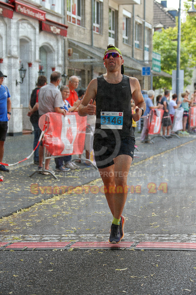 220625_1636_EX1_4733 | Sportfotografie im Rhein-Sieg Kreis, Köln, Bonn, NRW, Rheinland Pfalz, Hessen, etc. Unser Tätigkeitsfeld umfasst den Laufsport vom Volkslauf über den Marathon, Duathlon, Triathon bis zum Ultralauf wie Kölnpfad Ultra oder Schindertrail.