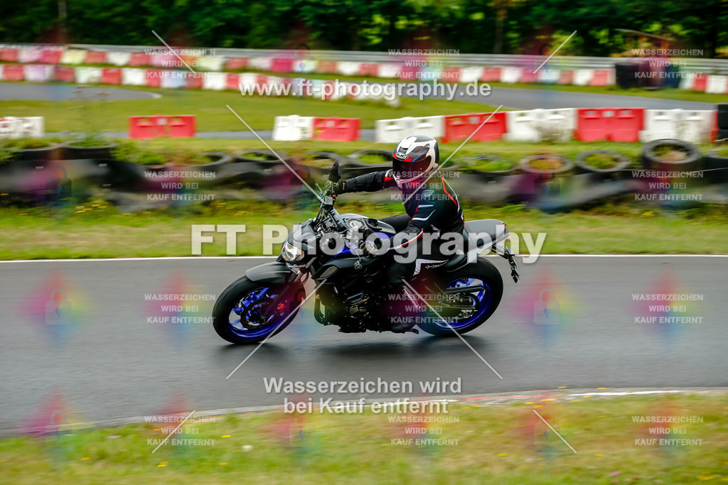 VBK-5000 | Hier findet Ihr Bilder von Touristenfahrten auf der Nürburgring Nordschleife oder von anderen Veranstaltungen die ich besucht habe. Viel Spass beim Durch Schauen 