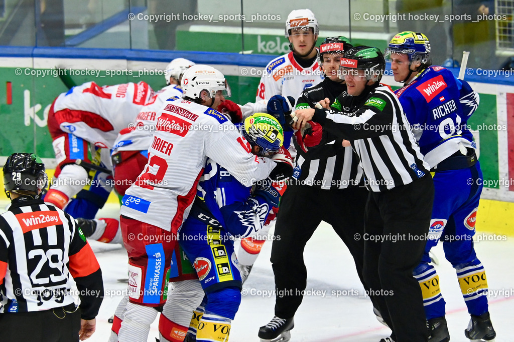 EC IDM Wärmepumpen VSV vs. EC KAC  | #81 RICHTER Marco EC VSV, BÄRENTHALER Christoph Referee, ZGONC GASPER JAKA Referee, Faustkampf, #81 van Ee Finn EC KAC, #42 LANZINGER Benjamin EC VSV, #12 Maier David EC KAC, #68 Gomboc Luka EC KAC, EC IDM Wärmepumpen VSV vs. EC KAC , EC IDM Wärmepumpen VSV vs. EC KAC  am 27.10.2024 in Villach (Stadthalle Villach), Austria, (Photo by Bernd Stefan)