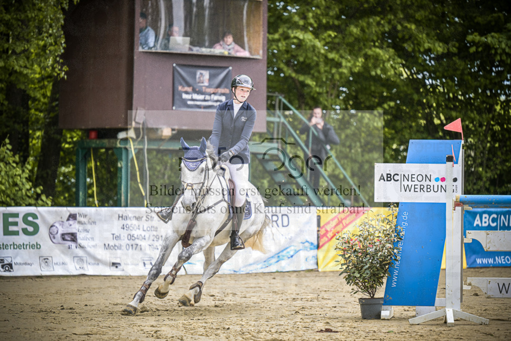 DOS_9478 | Entdecke hochwertige Reitturnierfotos von Foto Oger. Professionell, emotional und authentisch – jetzt Lieblingsmomente im Shop bestellen.Deutschlandweite Turnierfotografie. - Realisiert mit Pictrs.com