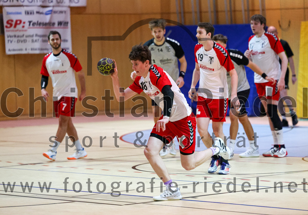 2023-01-21_070_SpVgg_Altenerding_gegen_SC_Eching | Erding, Deutschland, 21.01.2023:
Handball, Bezirksoberliga Männer 2022 / 2023, 12. Spieltag, SpVgg Altenerding gegen SC Eching, Endergebnis: 29:34

Tim Steininger (SpVgg Altenerding, #18)

Foto: Christian Riedel / fotografie-riedel.net