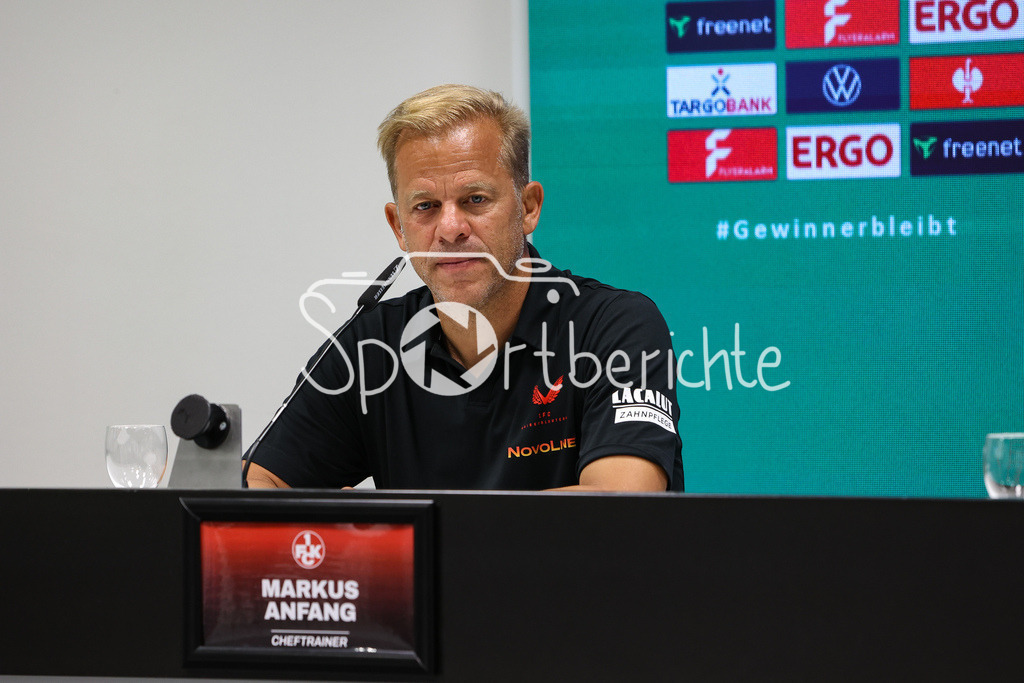 FC Ingolstadt - 1. FC Kaiserslautern | im Bild Markus ANFANG nach der Partie in Ingolstadt bei der Pressekonferenz