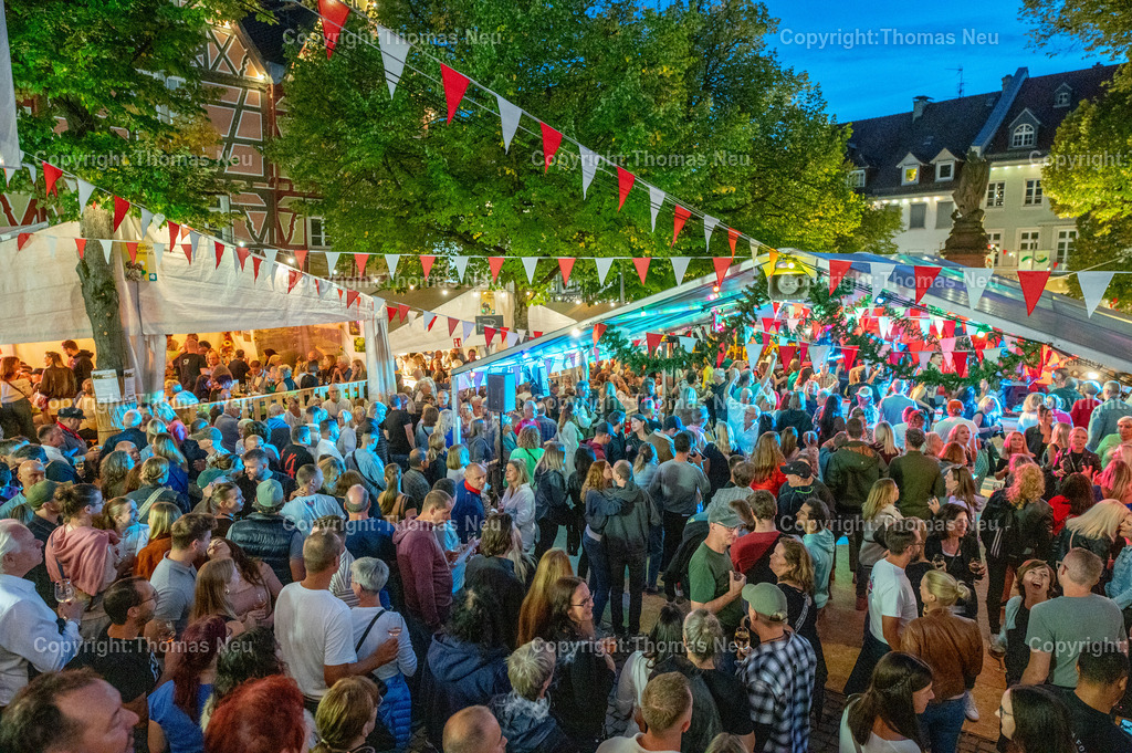 4_Winzerfest-Bensheim | Winzerfest 2025, Bensheim, Innenstadt,,zur blauen Stunde, Nacht, Bild: Thomas Neu
