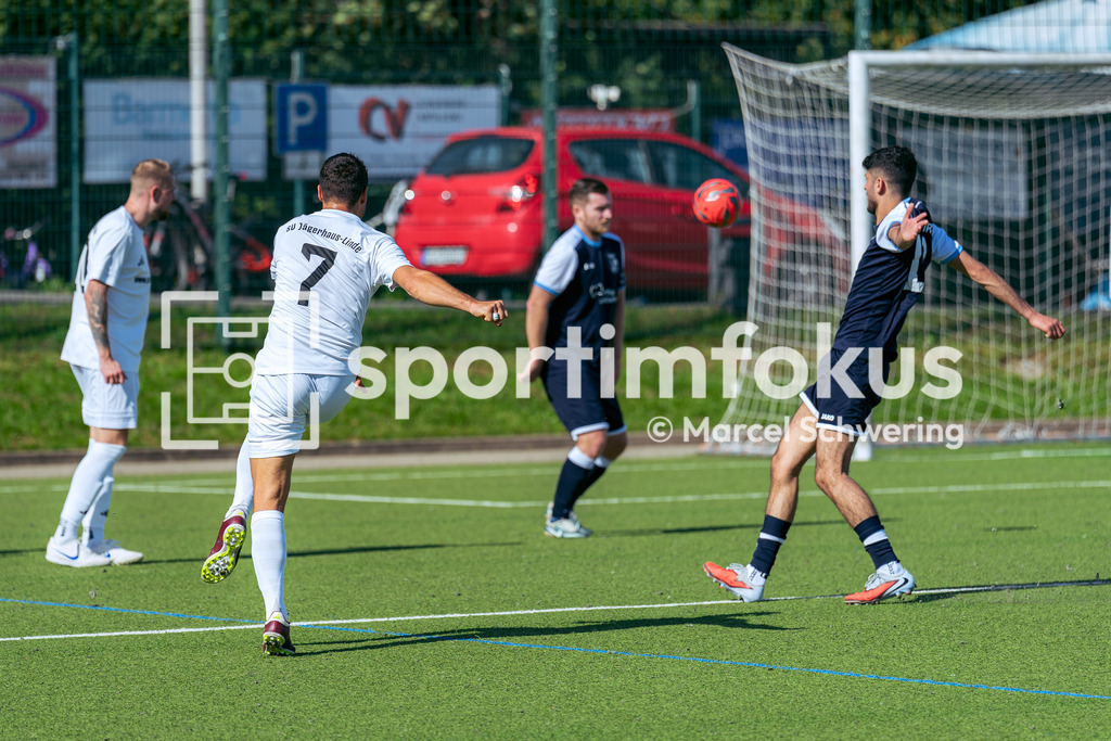 SV Jägerhaus-Linde – TSV Beyenburg | Leon Elbl (7, SV Jägerhaus-Linde) trifft die Latte. Kreisliga A: SV Jägerhaus-Linde gegen TSV Beyenburg, Wuppertal, 27.09.2026. Endstand: 1:2 (0:1). sportimfokus / Marcel Schwering - Realisiert mit Pictrs.com