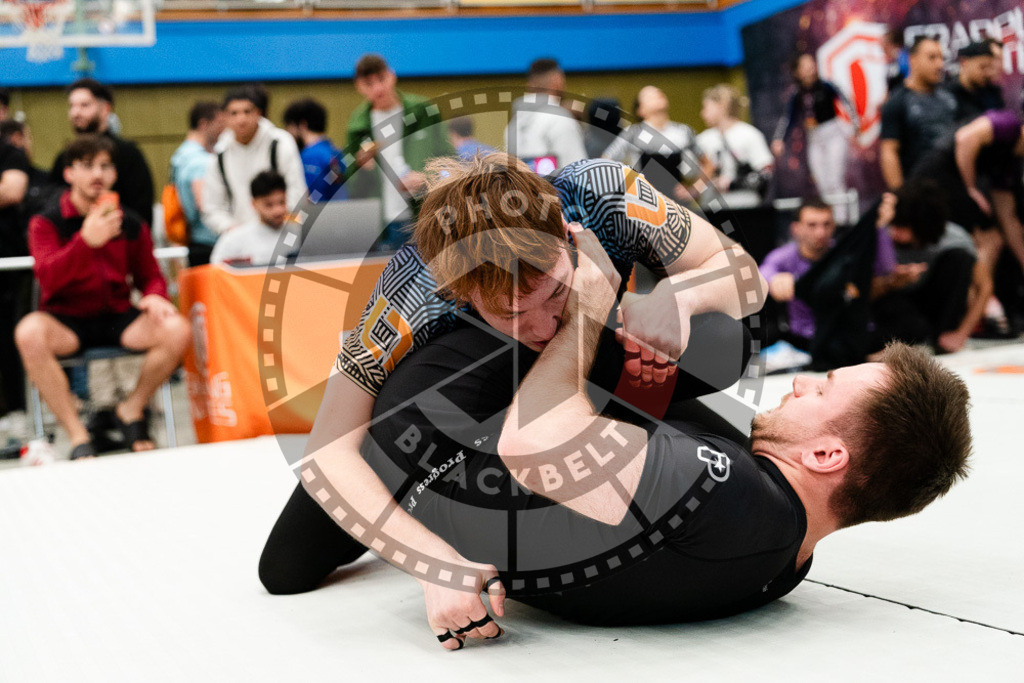 20251122PBB13916 | Athletes compete during the Grappling Industries Berlin Jiu-Jitsu and Grappling Championship, on November 22, 2025 in Berlin, Germany. © photoblackbelt