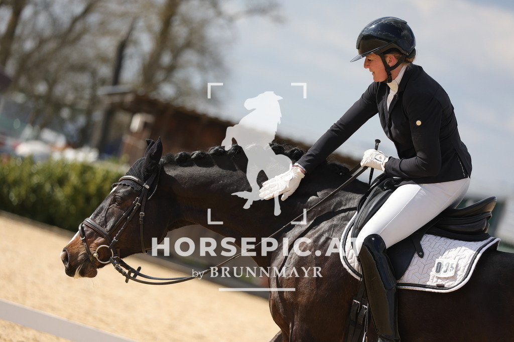 0P6A7718 | Willkommen bei Brunnmayr - Design & Fotografie – Ihrem Spezialisten für Reitturniere und Pferdeveranstaltungen in Oberösterreich, Salzburg und Bayern! Seit über 17 Jahren sind wir leidenschaftlich dabei.