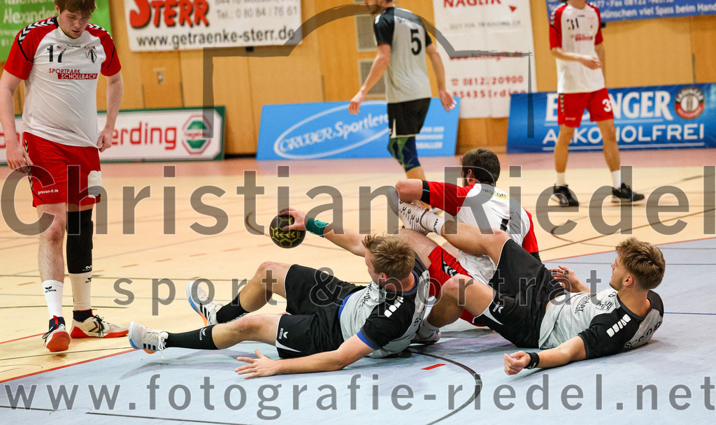 2023-01-21_050_SpVgg_Altenerding_gegen_SC_Eching | Erding, Deutschland, 21.01.2023:
Handball, Bezirksoberliga Männer 2022 / 2023, 12. Spieltag, SpVgg Altenerding gegen SC Eching, Endergebnis: 29:34

Niklas Fleps (SpVgg Altenerding, #17), Simon Rüdiger (SpVgg Altenerding, #7)

Foto: Christian Riedel / fotografie-riedel.net