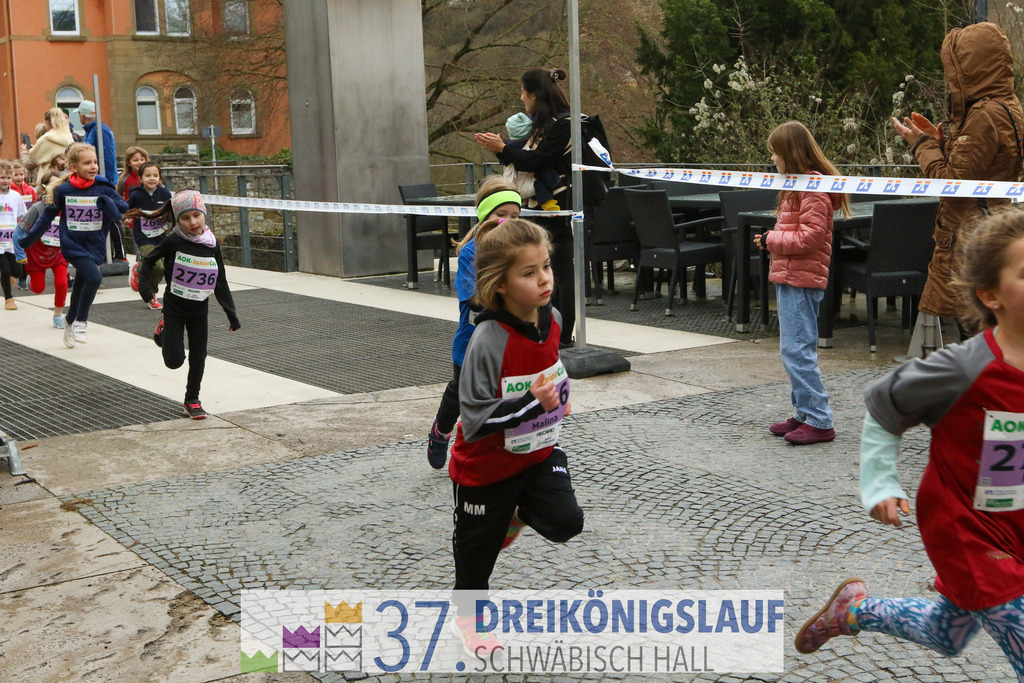 AOK JuniorCup 400m | 3Koenigslauf 2023 - Realisiert mit Pictrs.com
