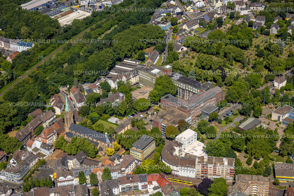Essen230702846 | Luftbild, Kath. Klinikum Essen Philippusstift, kath. Kirche St. Dionysius, Borbeck-Mitte, Essen, Ruhrgebiet, Nordrhein-Westfalen, Deutschland